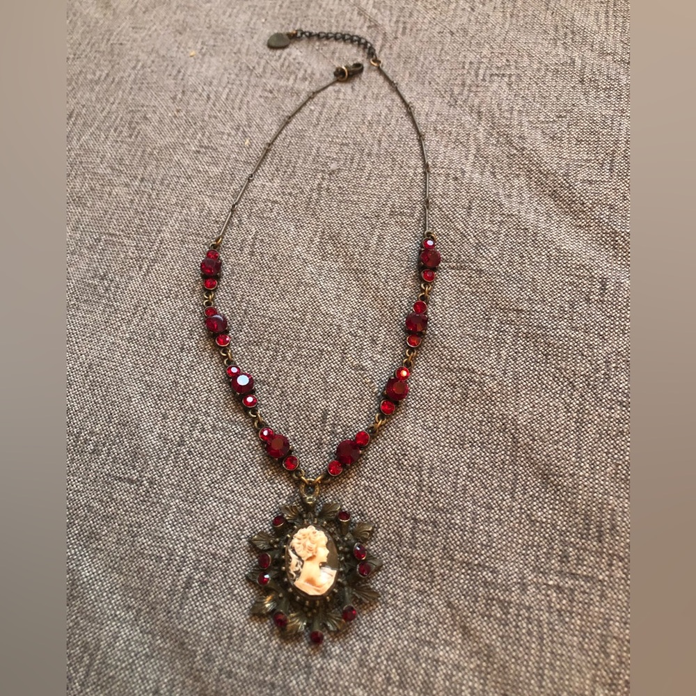 Cameo Scarlet Necklace